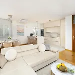 Marivi - Luxury Above The Znjan * Split