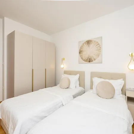 Marivi - Luxury Above The Znjan 斯普利特