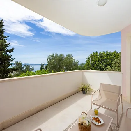 Apartment Marivi - Luxury Above The Znjan Split