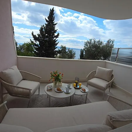 公寓 Marivi - Luxury Above The Znjan *