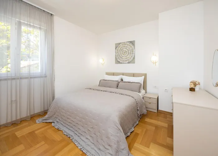 Marivi - Luxury Above The Znjan 公寓