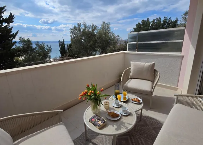 公寓 Marivi - Luxury Above The Znjan 斯普利特